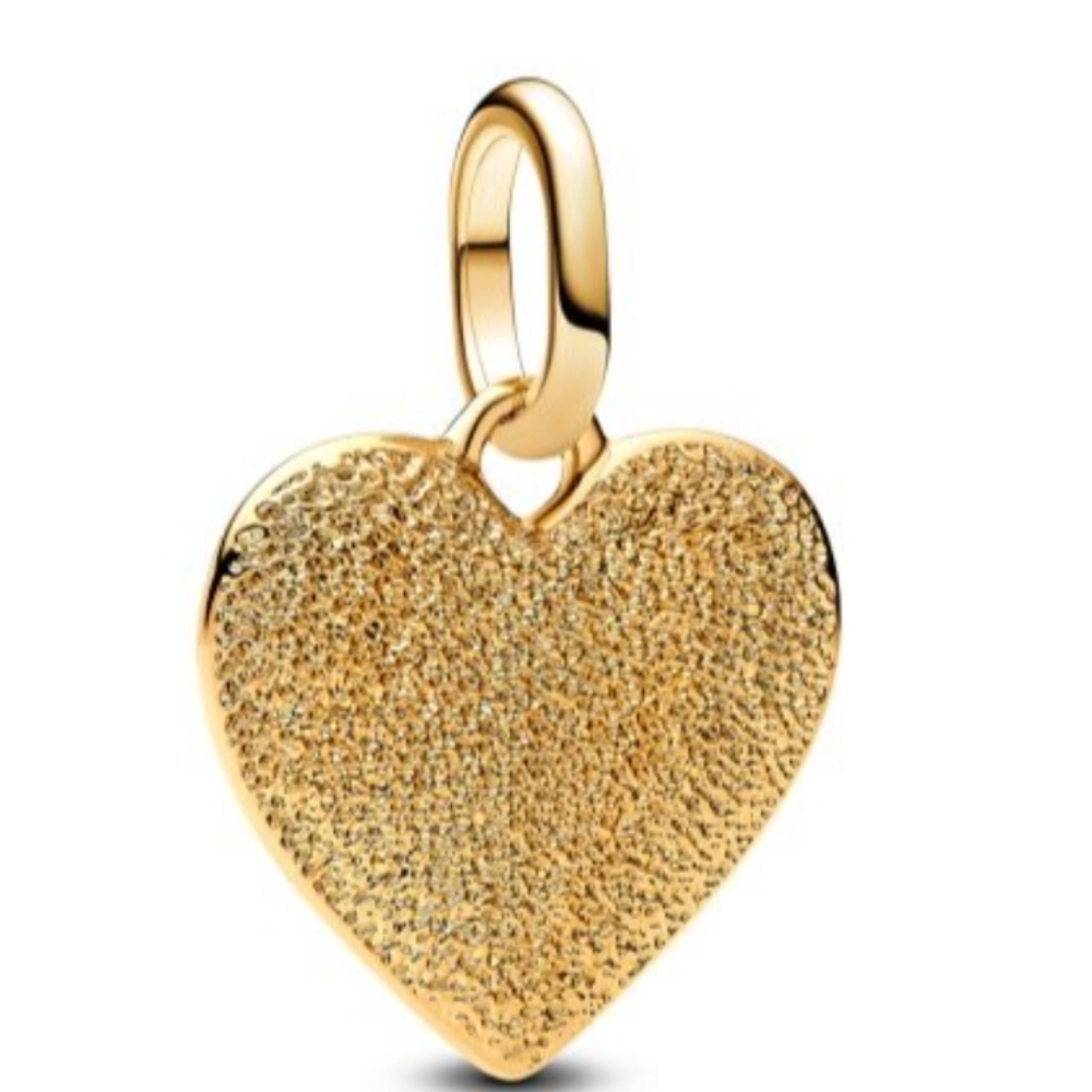 Pandora Engravable Heart Gold-Plated Medallion Charm